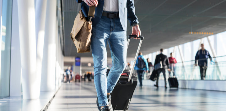 Can I Travel With CBD Oil On A Plane?